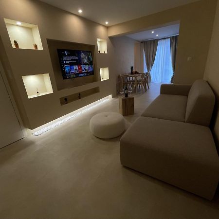 Cozy Apartment Matijas With Private Parking And Terrace Split Kültér fotó