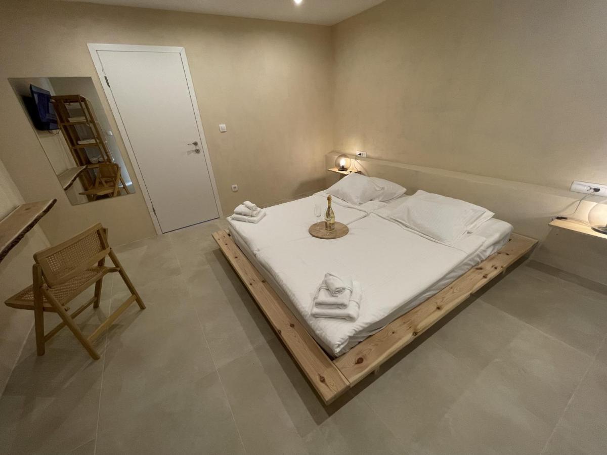 Cozy Apartment Matijas With Private Parking And Terrace Split Kültér fotó